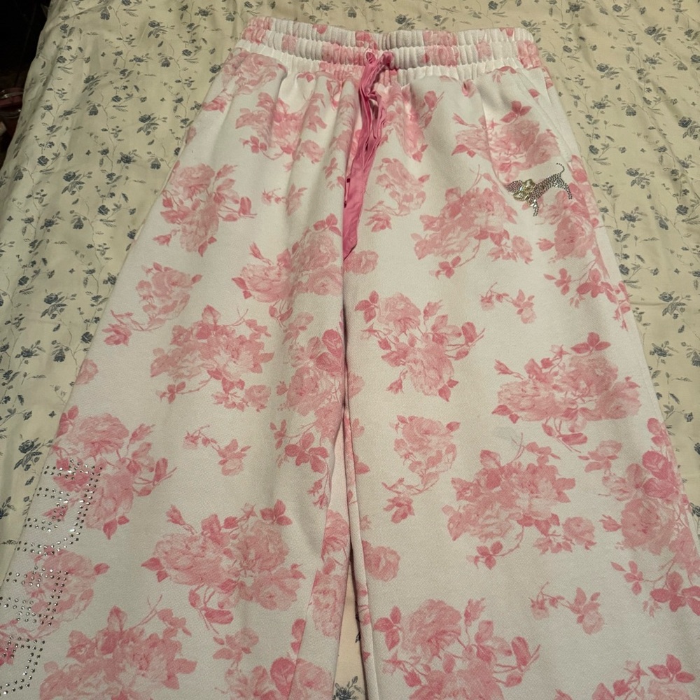 New LoveShackFancy x PINK Joggers
